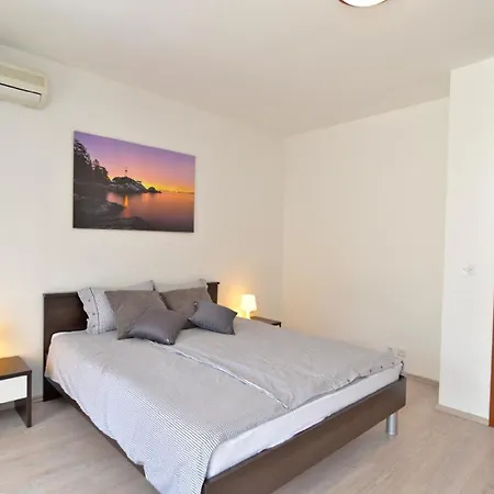Fuer 4 Personen Ca 49 Qm In Fazana, Istrien Istrische Riviera Apartment