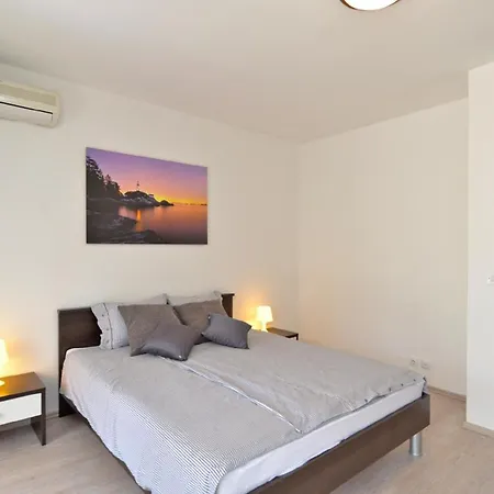 Fuer 4 Personen Ca 49 Qm In Fazana, Istrien Istrische Riviera Apartment Valbandon